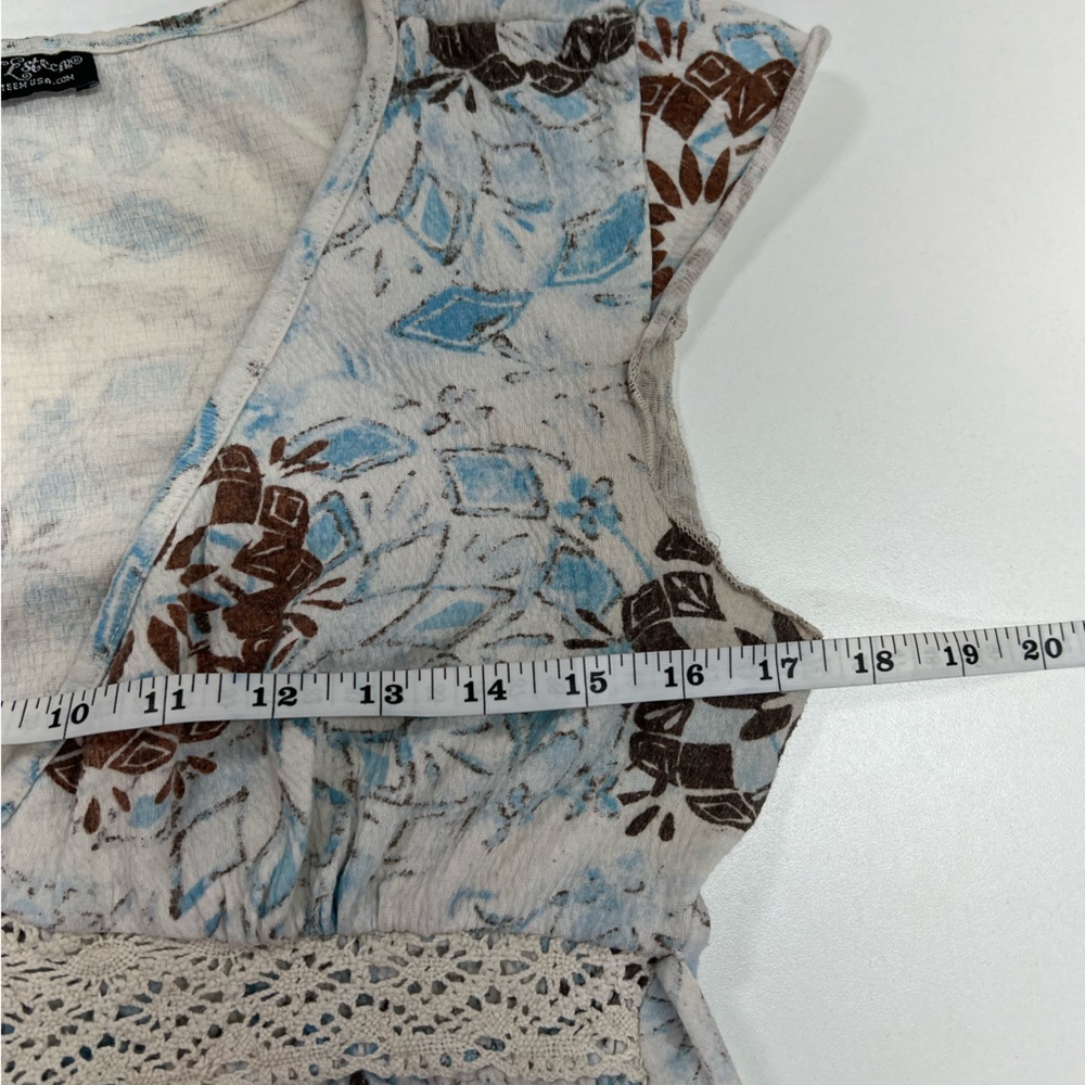Y2K Early 2000s Boho Top Blue and Brown with Crochet Detail - Picture 7 of 7